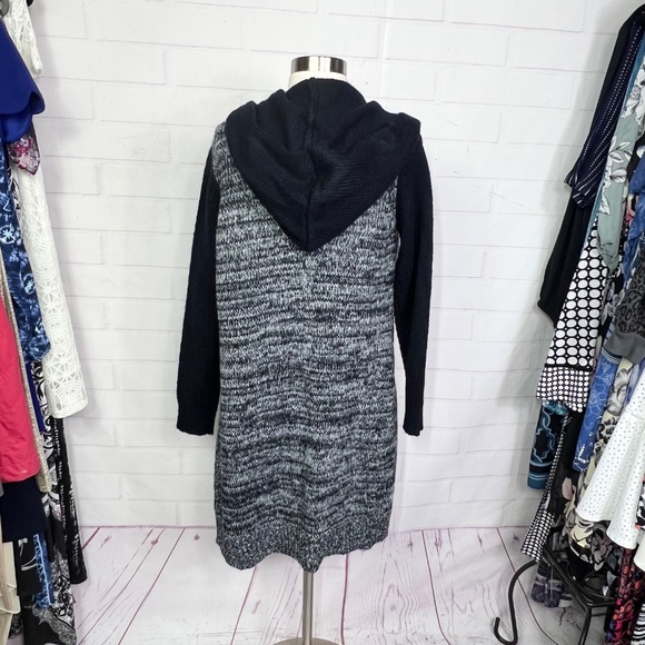 |•CHRISTOPHER & BANKS•| Long Cozy Hooded Cardigan Size Small - Picture 4 of 6
